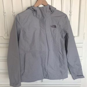 NWOT The North Face Women’s Rain Coat Jacket Small